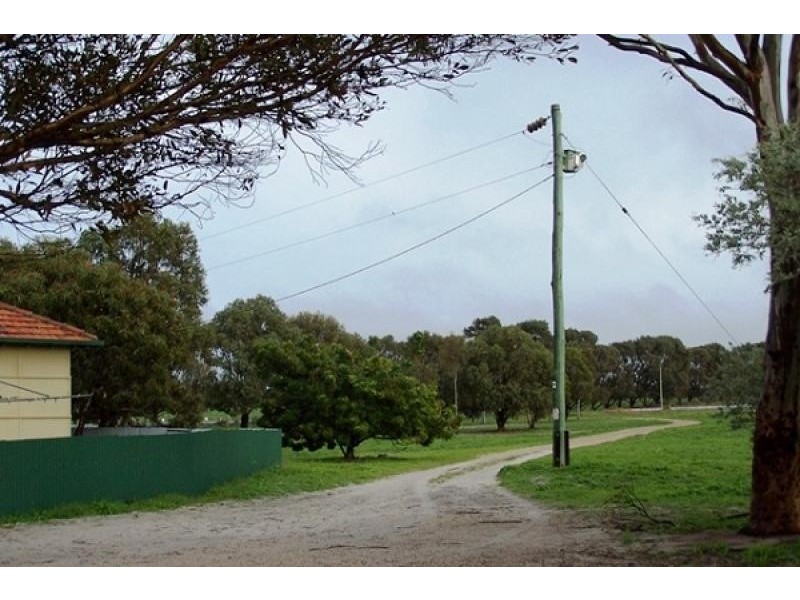 665 ALLANOOKA SPRINGS ROAD, Walkaway WA 6528