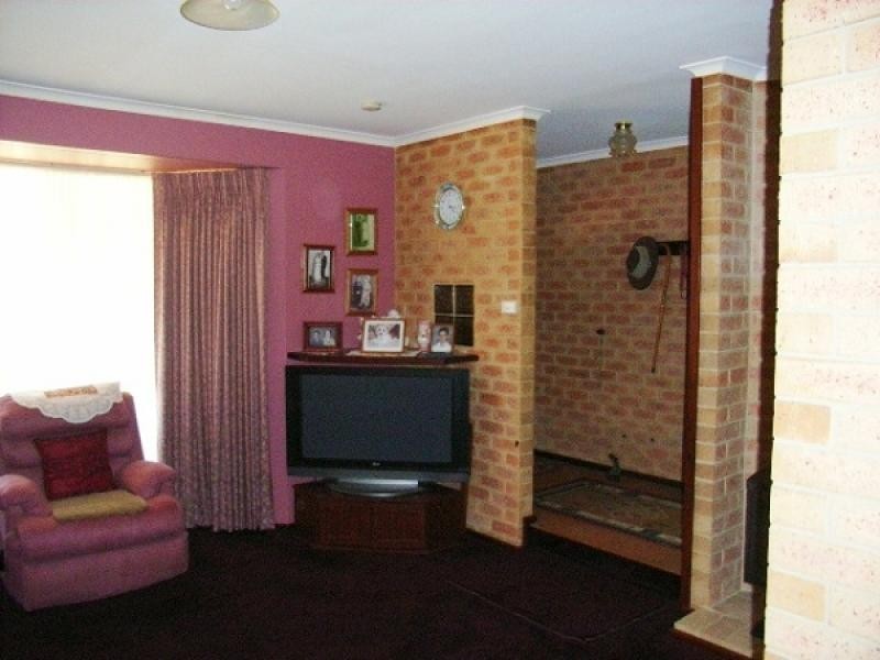 9 FALMOUTH CLOSE, Tarcoola Beach WA 6530