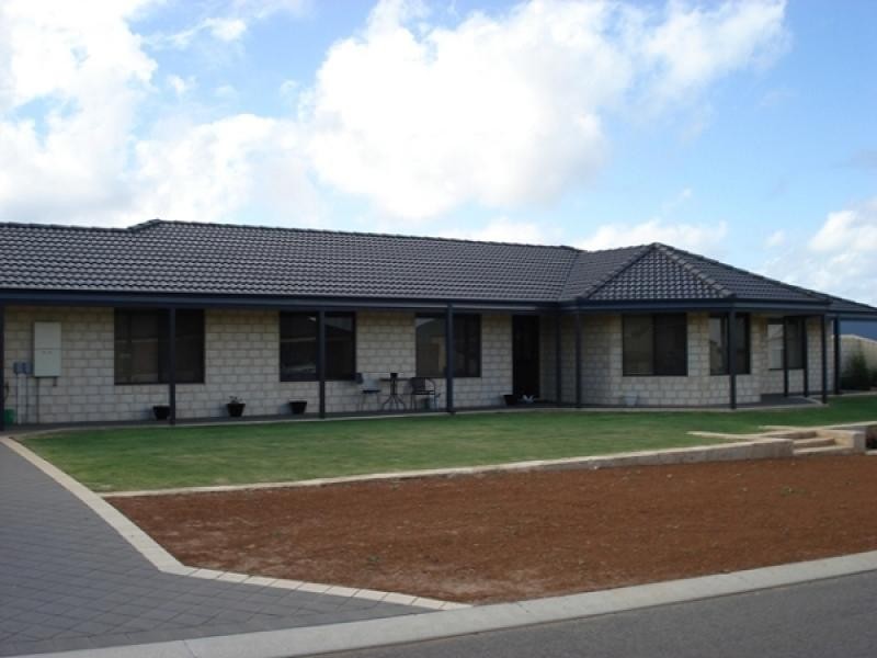 1 DOVE PLACE, Wandina WA 6530