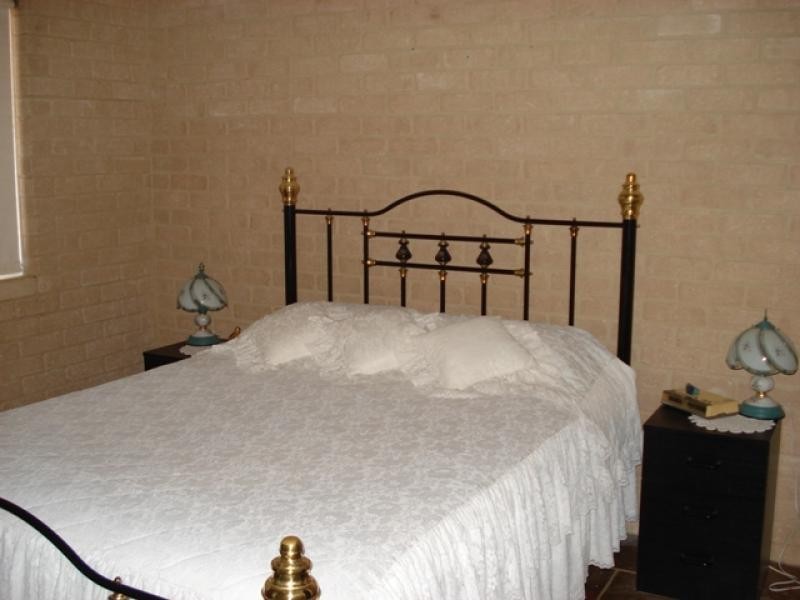 39 Eakins Crescent, Wandina WA 6530