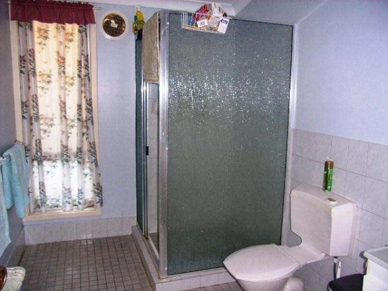 101 Hall Road, Waggrakine WA 6530