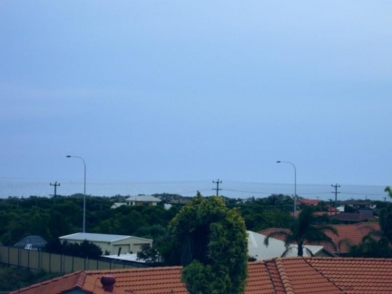 6 Auger Green, Wandina WA 6530