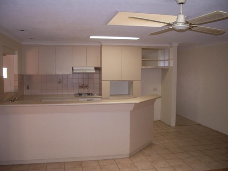 4 SHELDON PLACE, Tarcoola Beach WA 6530