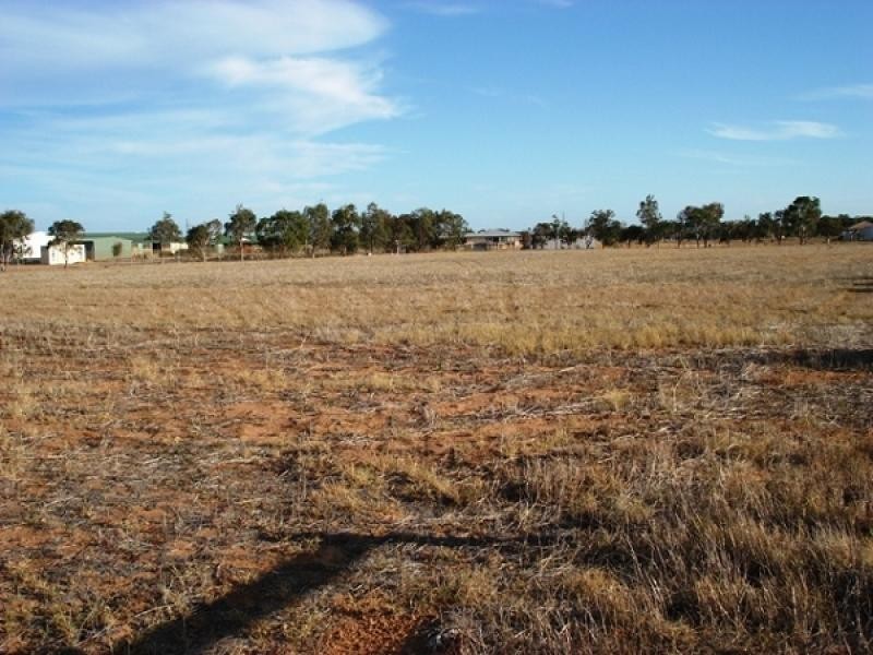 21 DRESSAGE CIRCLE, Deepdale WA 6532