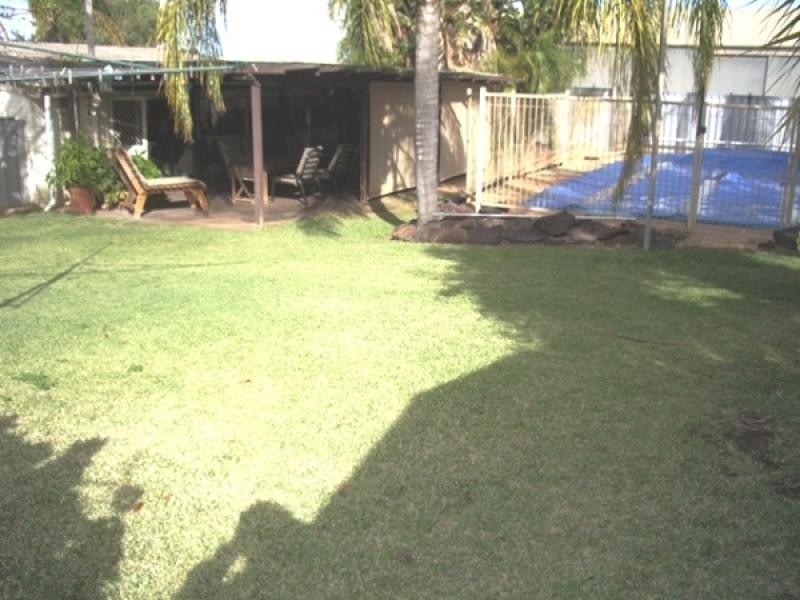 17 Crawford Street, Webberton WA 6530