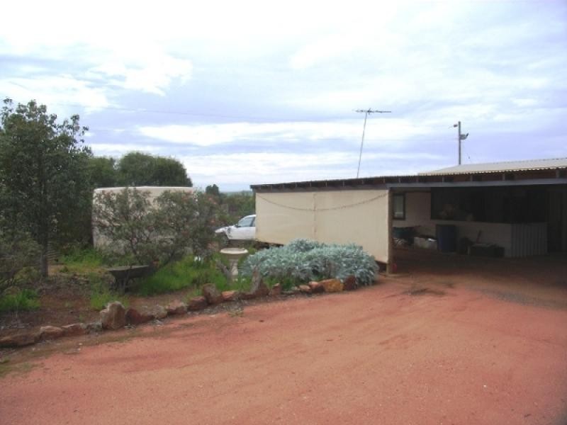 50 Isseka Road East, Isseka WA 6535