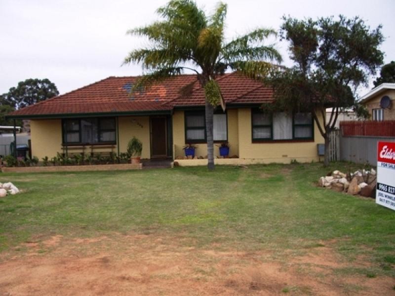 208 SECOND STREET, Wonthella WA 6530