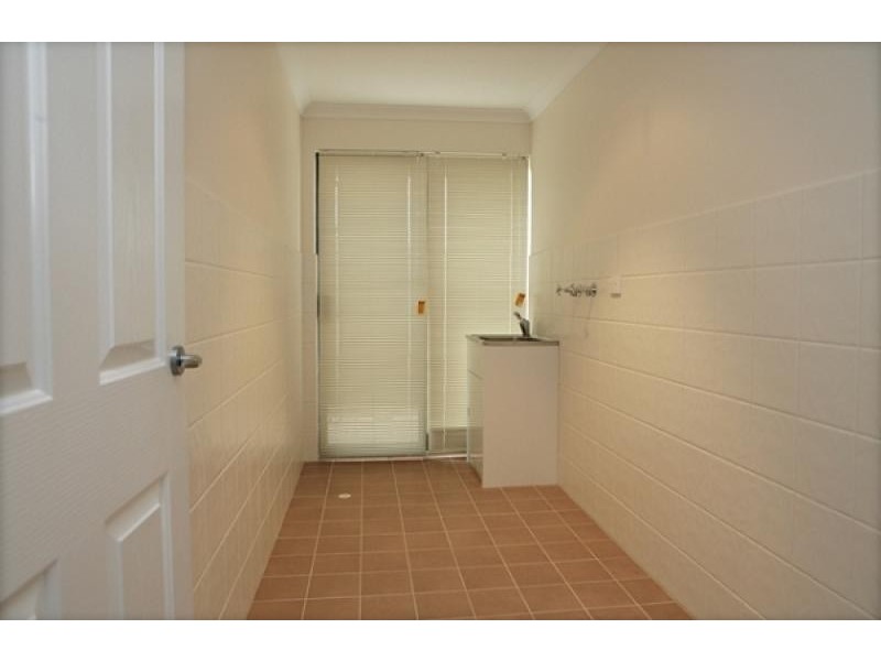 150 Glenfield Beach Drive, Glenfield WA 6532