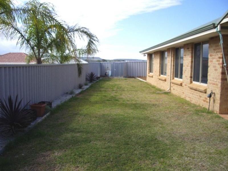 13 Nautical Lookout, Drummond Cove WA 6532
