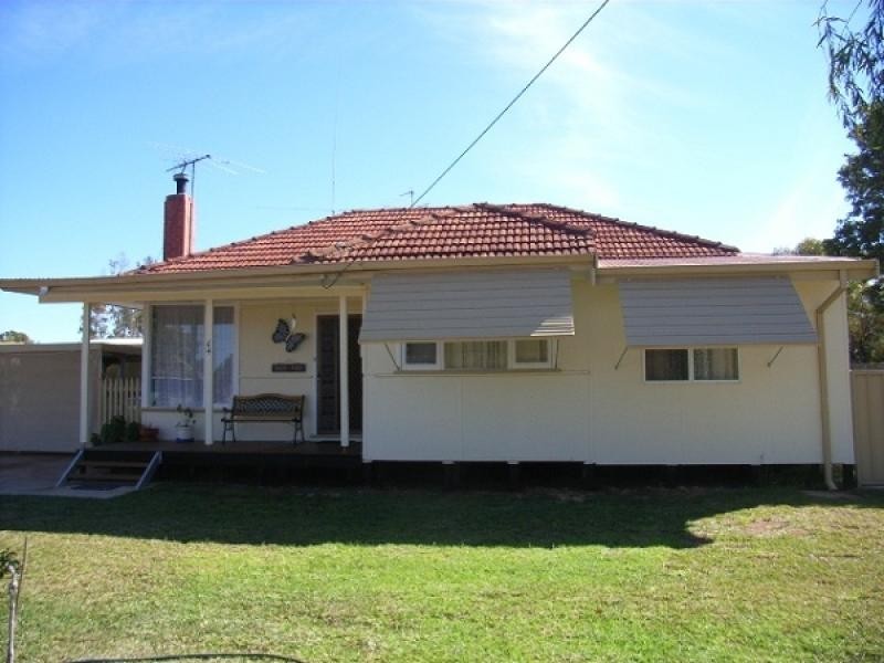 64 Yewers Avenue, Morawa WA 6623