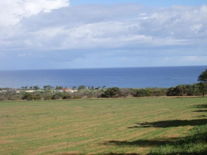 24 RICHARDS ROAD, Buller WA 6532