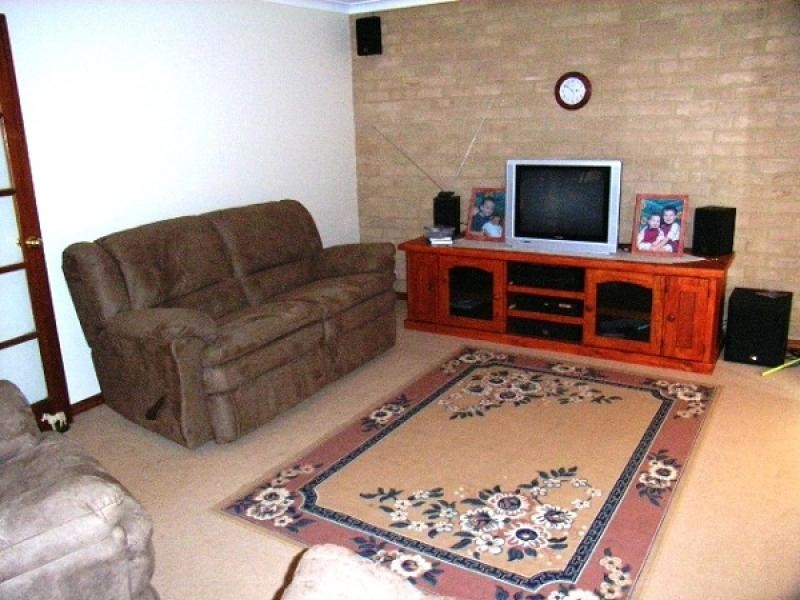219 Giles Road, Moonyoonooka WA 6532