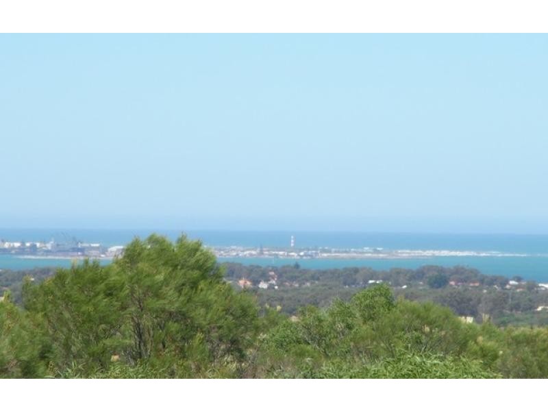 65 Albert Road, Waggrakine WA 6530