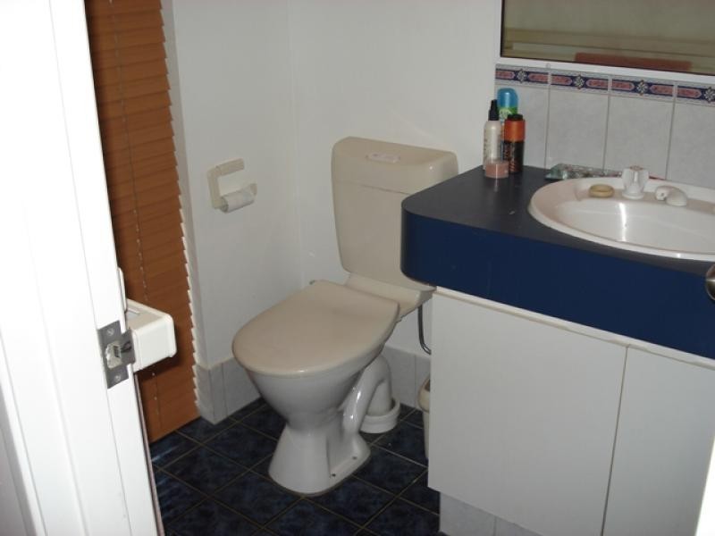 6 Sunnybanks Drive, Strathalbyn WA 6530