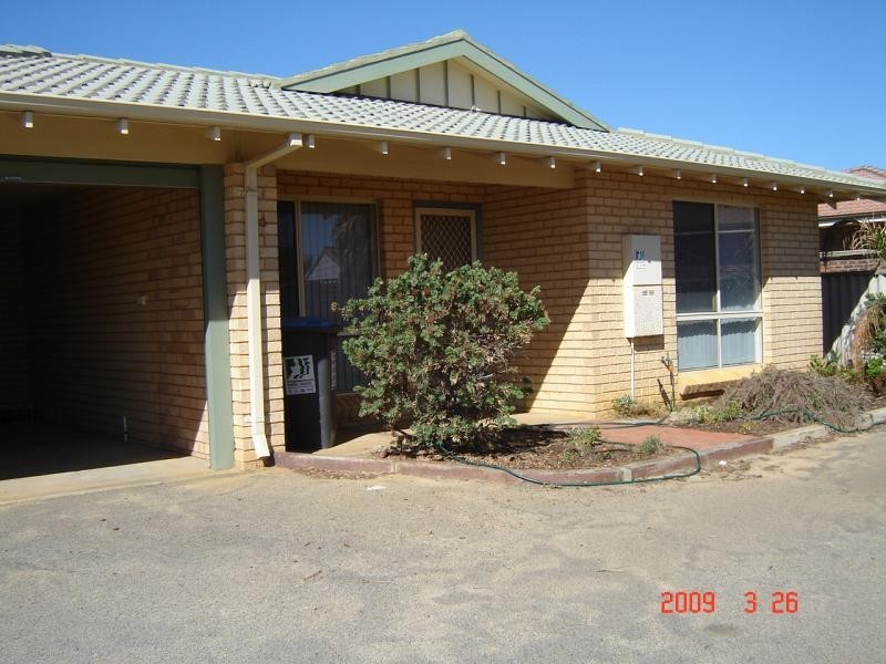 4/238 Willcock drive, Mahomets Flats WA 6530