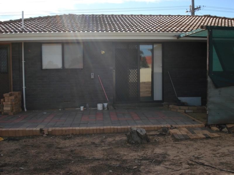 198 Chapman Valley Road, Waggrakine WA 6530