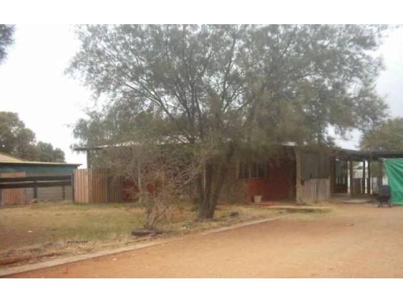 38 Priestley Street, Mount Magnet WA 6638