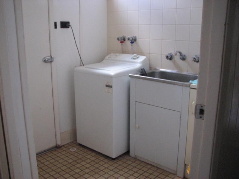 13 Windamarra, Newman WA 6753