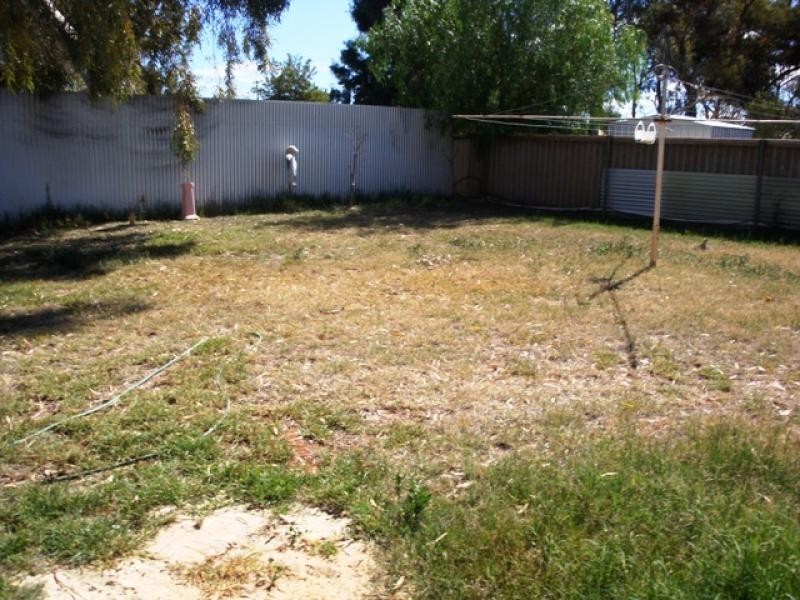 99 Hepburn Street, Mount Magnet WA 6638