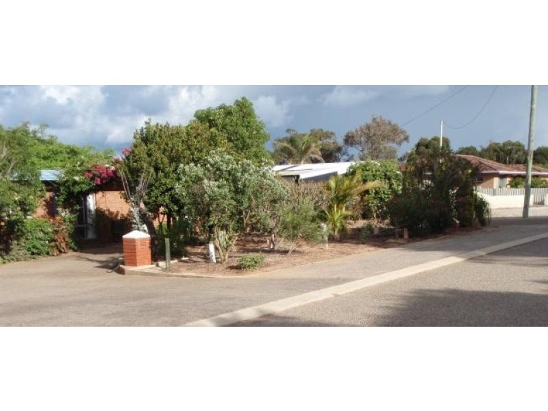 7 Alexander Drive, Glenfield WA 6532