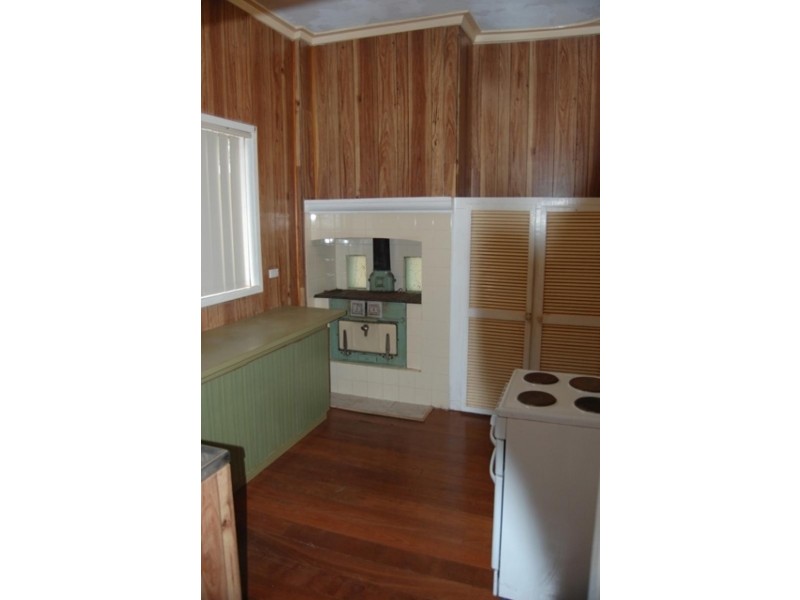 11 Jose Street, Beachlands WA 6530