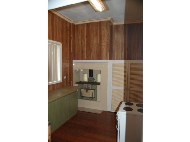 11 Jose Street, Beachlands WA 6530