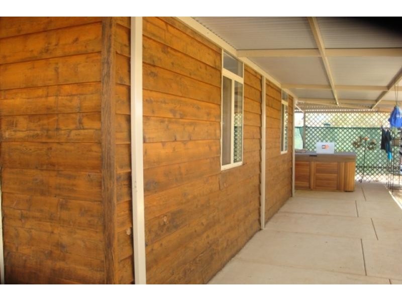 25 Eastough Street, Nanson WA 6532