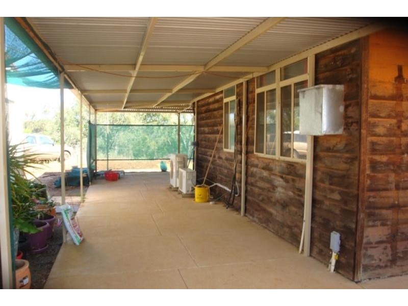 25 Eastough Street, Nanson WA 6532