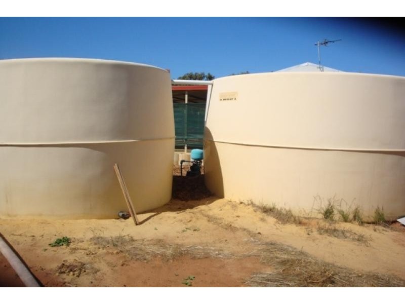 25 Eastough Street, Nanson WA 6532