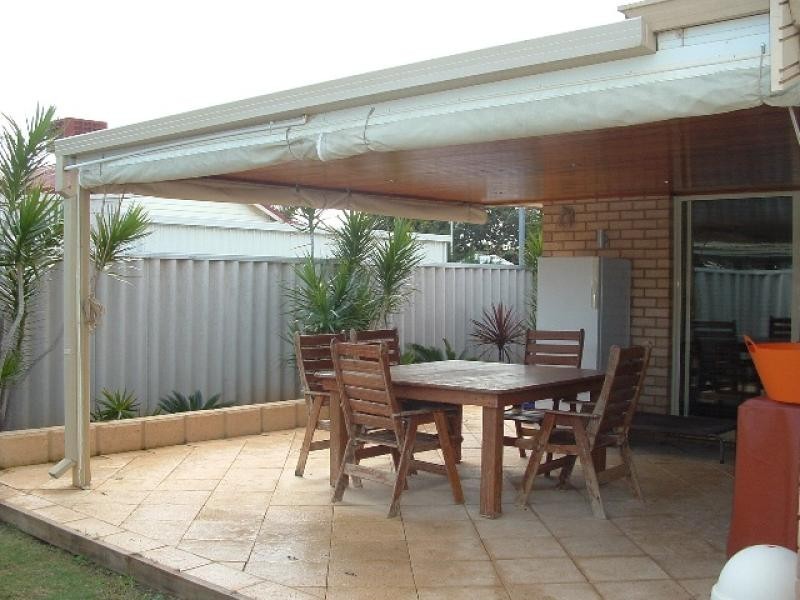 262A First Street, Wonthella WA 6530