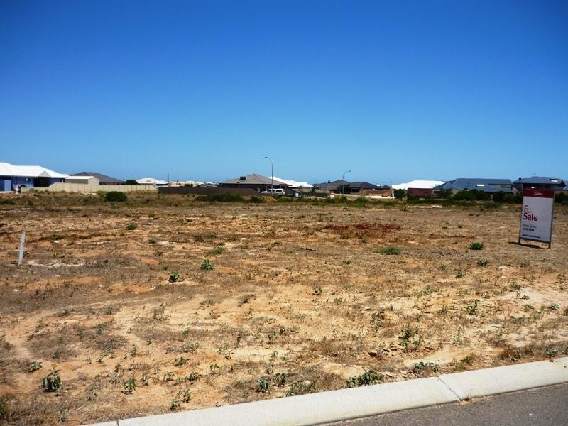 9 Surfside Terrace, Glenfield WA 6532