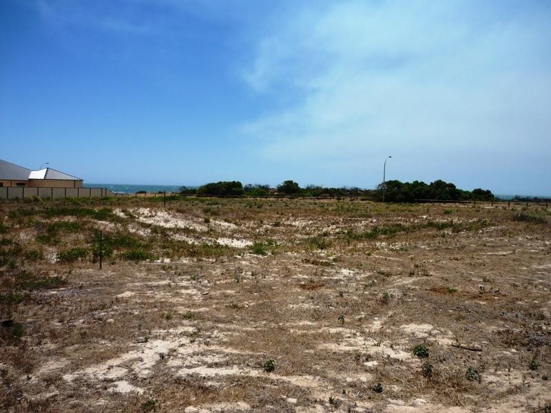 9 Surfside Terrace, Glenfield WA 6532