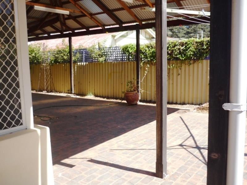 127 Fitzgerald Street, Geraldton WA 6530