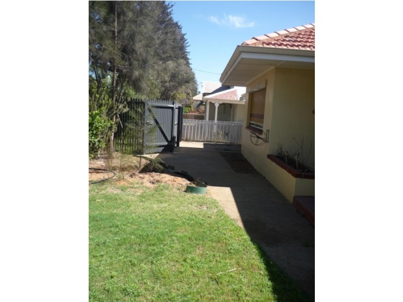 127 Fitzgerald Street, Geraldton WA 6530