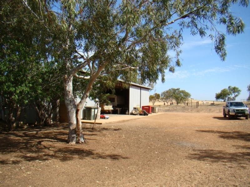 130 White Peak Road, White Peak WA 6532