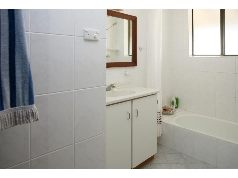 295 David Road, Waggrakine WA 6530