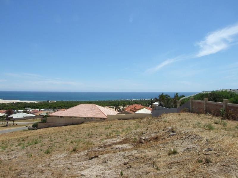 9 Pelican Rise, Wandina WA 6530