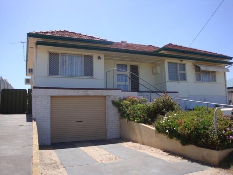 109 Gertrude Street, Geraldton WA 6530