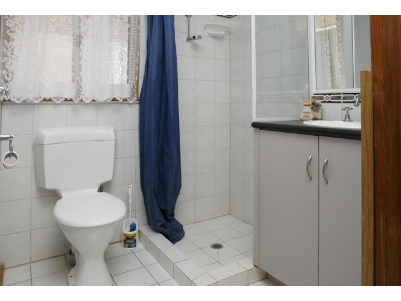 25 Eastough Street, Nanson WA 6532