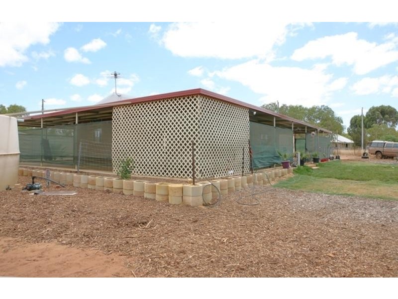 25 Eastough Street, Nanson WA 6532