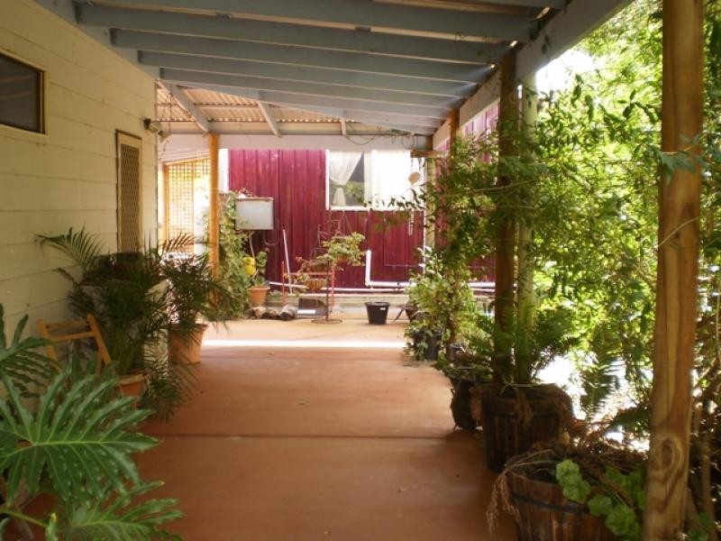 10 Elliott, Isseka WA 6535