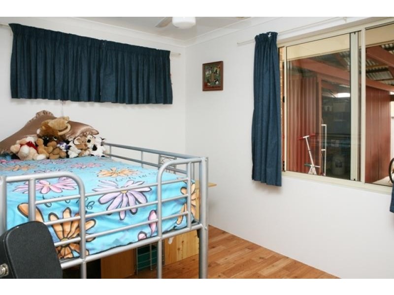 278 B Fifth Street, Wonthella WA 6530