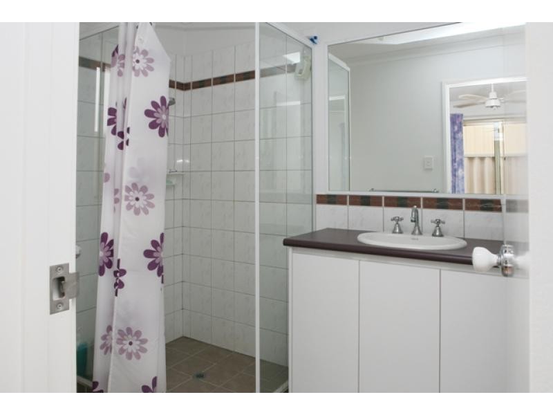 278 B Fifth Street, Wonthella WA 6530