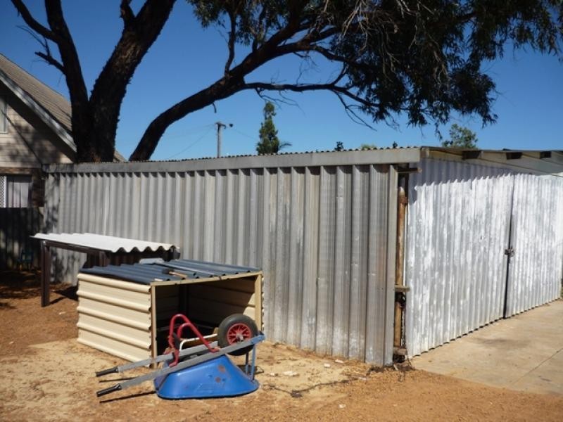 5 Vincent Street, Spalding WA 6530