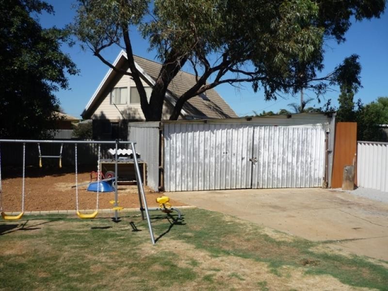 5 Vincent Street, Spalding WA 6530