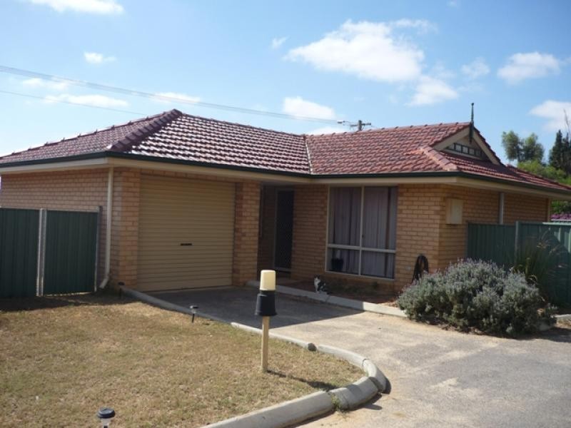 Unit 5/1 Levett Road, Walkaway WA 6528