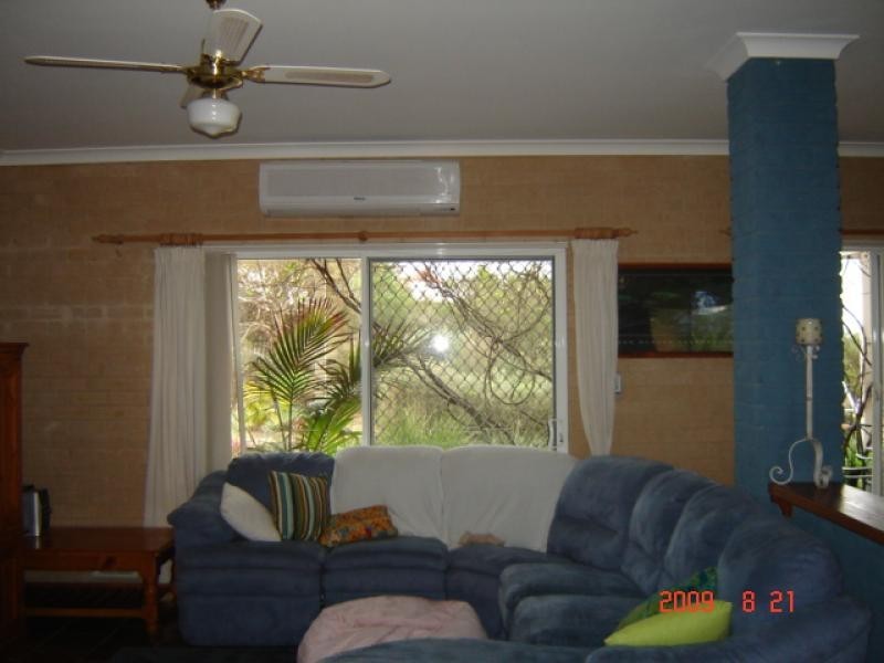 39 Eakins Crescent, Wandina WA 6530