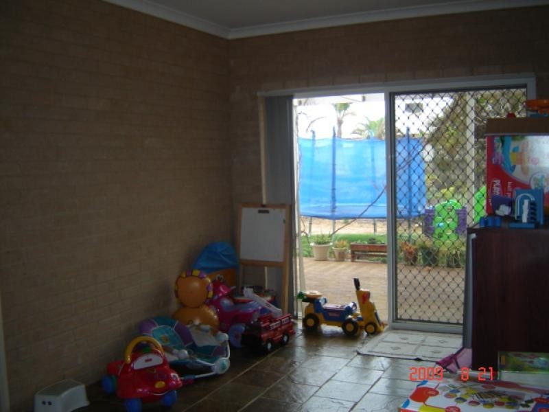 39 Eakins Crescent, Wandina WA 6530