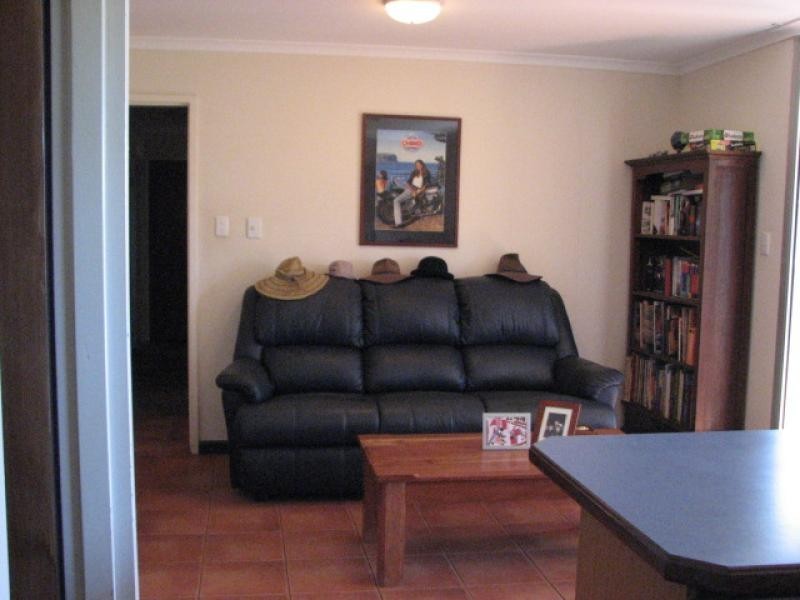 19 Yanboomah Close, Newman WA 6753