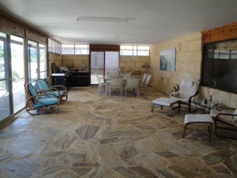 342 Olsen Road, Nanson WA 6532